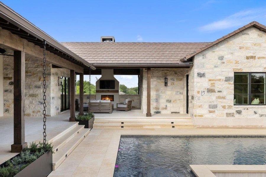 Exterior details and patio area of a home in , Spicewood (Image 20).