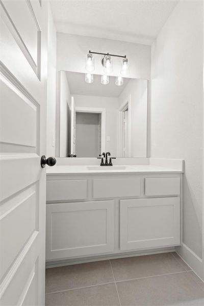 Representative image. Features, selections and colors may vary. Representative image. Features, selections and colors may vary.