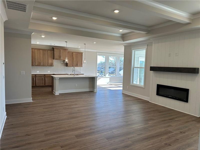 Spacious, unfurnished interior of a new home in Rosewood Lake Preserve, Hoschton (Image 11).