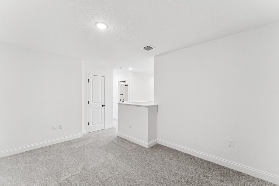 Spacious, unfurnished interior of a new home in Salerno Reserve Townhomes, Stuart (Image 37). Spacious, unfurnished interior of a new home in Salerno Reserve Townhomes, Stuart (Image 37).