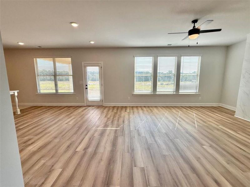 Spacious, unfurnished interior of a new home in , Bonaire (Image 29).