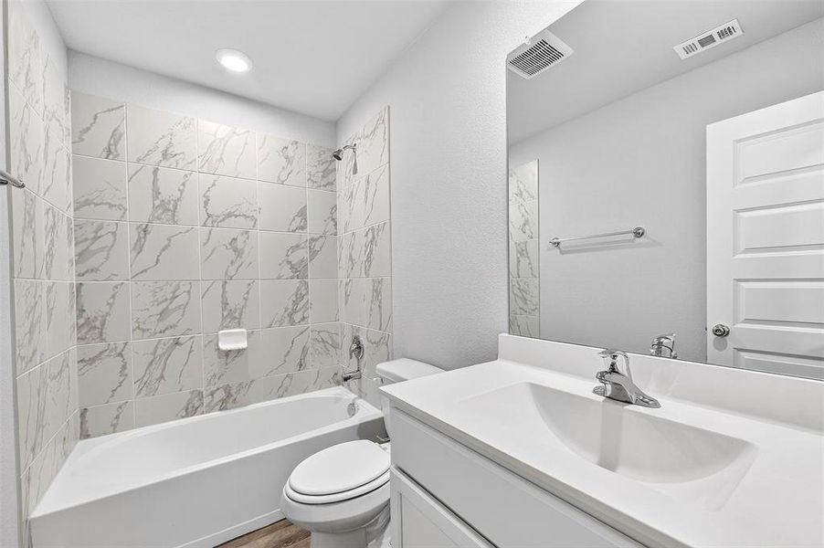 Furnished interior view inside a new home in Mobberly Farms, Pilot Point (Image 5). Furnished interior view inside a new home in Mobberly Farms, Pilot Point (Image 5).