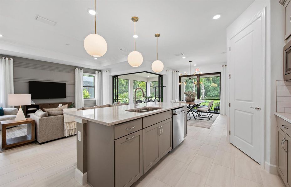 SWFL_HML_Mystique_Kitchen_3_web