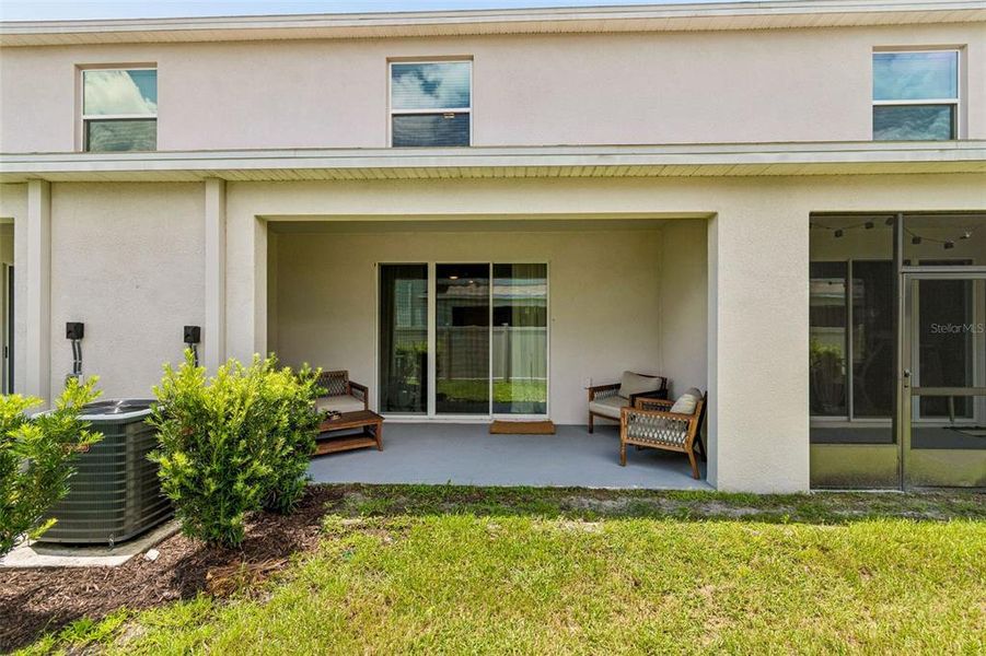 Exterior details and patio area of a home in , Land O' Lakes (Image 31).