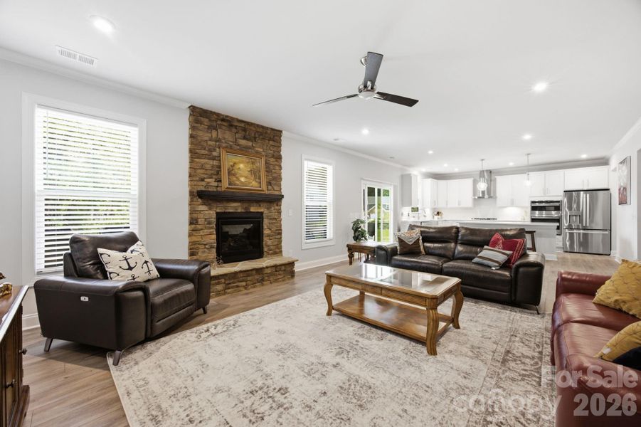 Large living area with multiple configurations possible to meet your needs