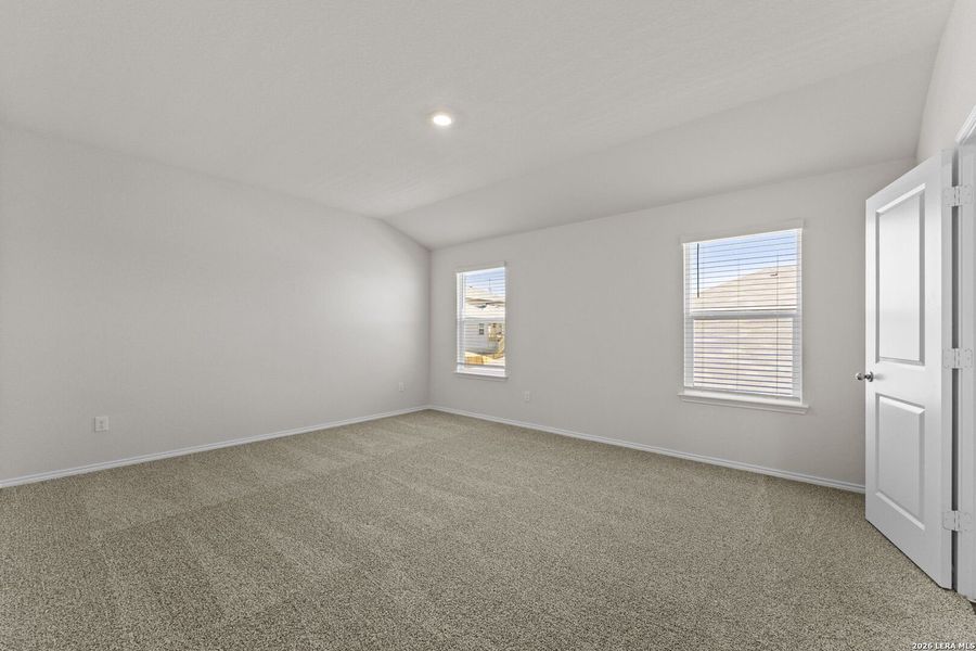 Spacious, unfurnished interior of a new home in Laurel Vistas, San Antonio (Image 31). Spacious, unfurnished interior of a new home in Laurel Vistas, San Antonio (Image 31).