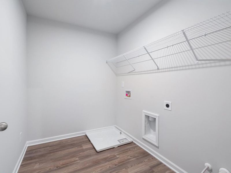 Representative unfurnished interior of a home built from the Cary A by Davidson Homes LLC in Lake Shore, Winder (Image 26).