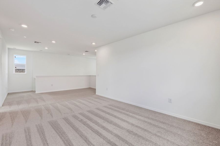Spacious, unfurnished interior of a new home in The Sanctuary – Coastal Collection, Punta Gorda (Image 47). Spacious, unfurnished interior of a new home in The Sanctuary – Coastal Collection, Punta Gorda (Image 47).