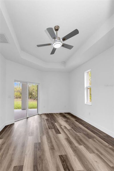 Spacious, unfurnished interior of a new home in , Punta Gorda (Image 46).