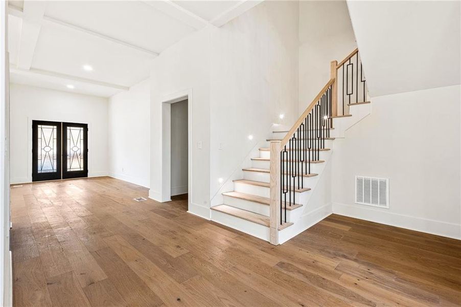 Spacious, unfurnished interior of a new home in , Atlanta (Image 38). Spacious, unfurnished interior of a new home in , Atlanta (Image 38).