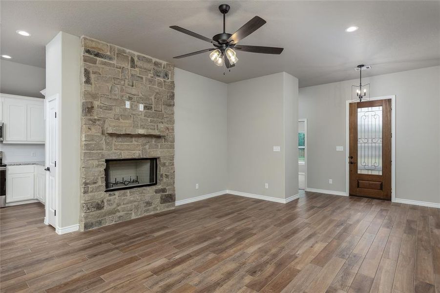 Spacious, unfurnished interior of a new home in , Jacksboro (Image 13). Spacious, unfurnished interior of a new home in , Jacksboro (Image 13).
