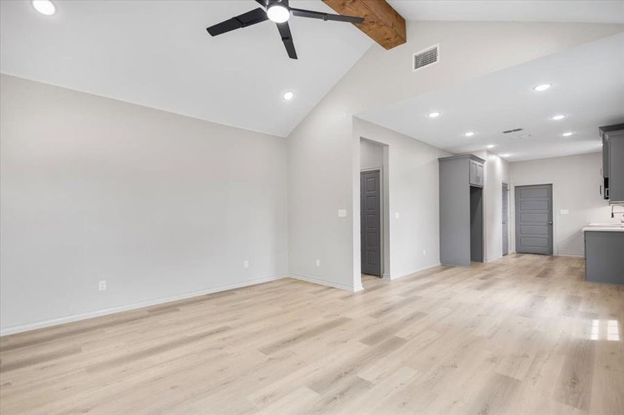 Spacious, unfurnished interior of a new home in , Jacksonville (Image 21). Spacious, unfurnished interior of a new home in , Jacksonville (Image 21).
