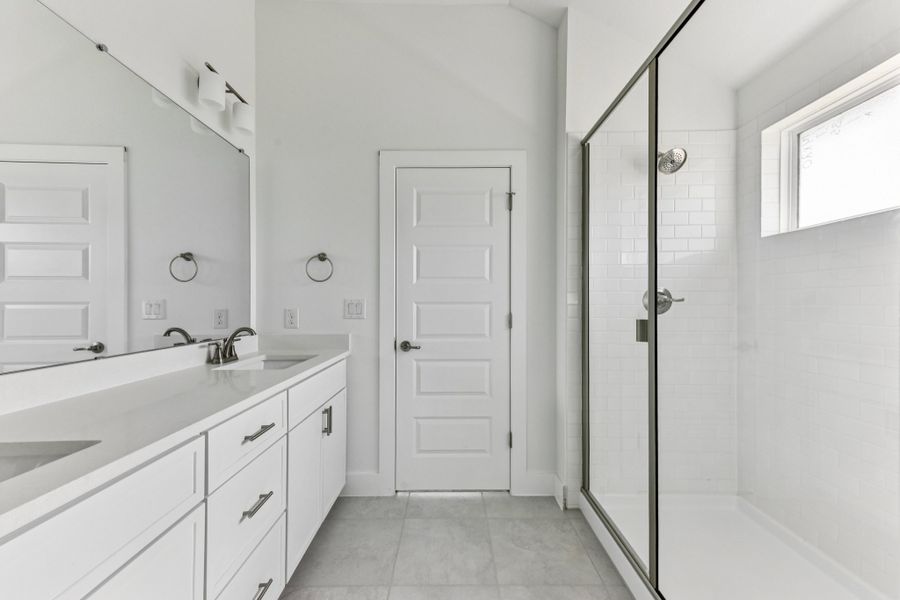 56 web or mls San Saba Dr S2412 056 56 web or mls San Saba Dr S2412 056