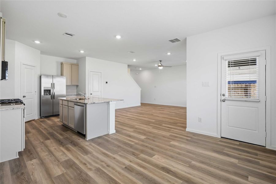 Furnished interior view inside a new home in Allison Park, Houston (Image 5).