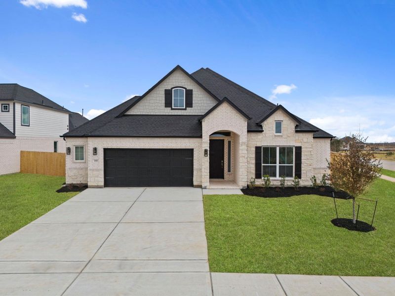 Front exterior of a new home in Beacon Hill, Waller, TX, highlighting curb appeal (Image 20).