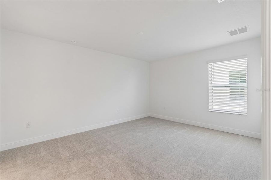 Spacious, unfurnished interior of a new home in SeaFlower, Bradenton (Image 23).