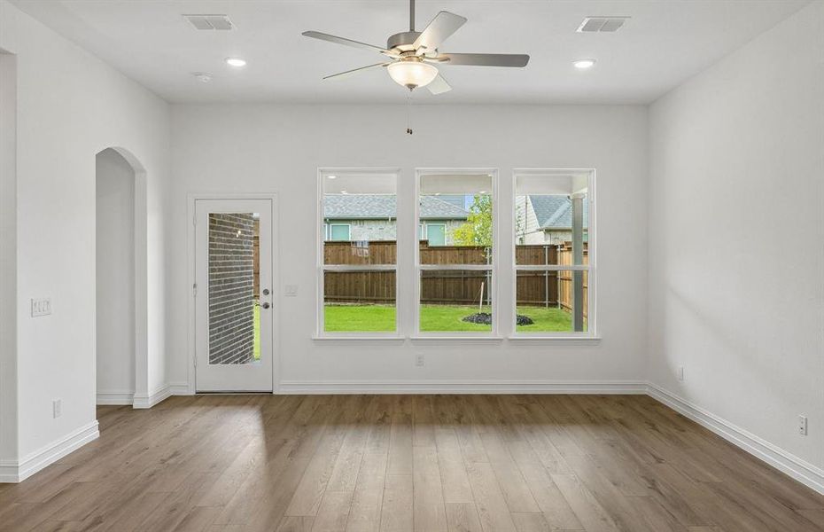 Cafe area with access to backyard