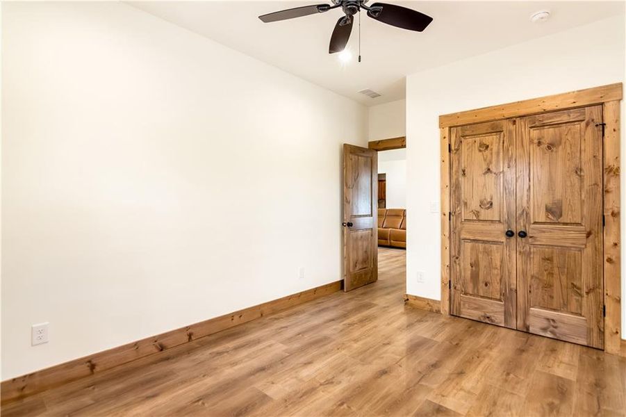 Spacious, unfurnished interior of a new home in , Talking Rock (Image 40).