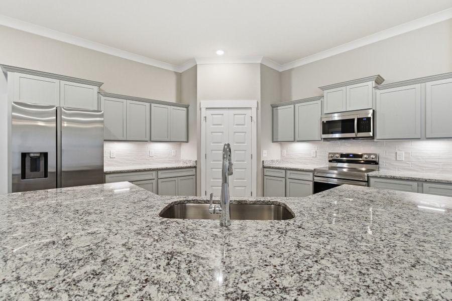 Image 34 of a home in Veterans Cove.