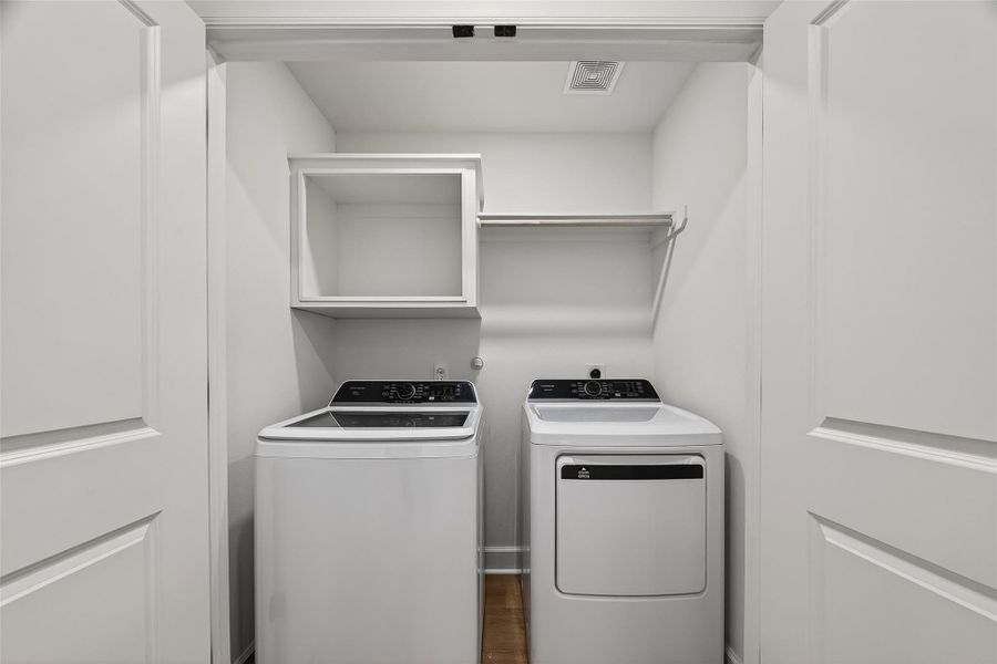 Close-up of interior finishes inside a home in , Houston (Image 11). Close-up of interior finishes inside a home in , Houston (Image 11).