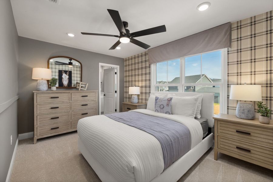 Representative furnished interior of a home built from the Stonebrook by Pulte Homes in Everbrook, Angier (Image 26).