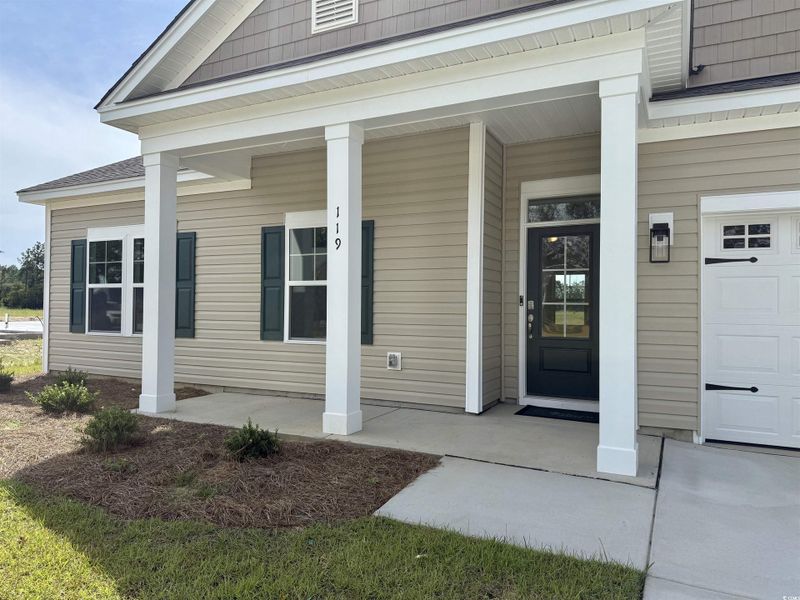 Exterior details and patio area of a home in Oak Grove, Conway (Image 2).