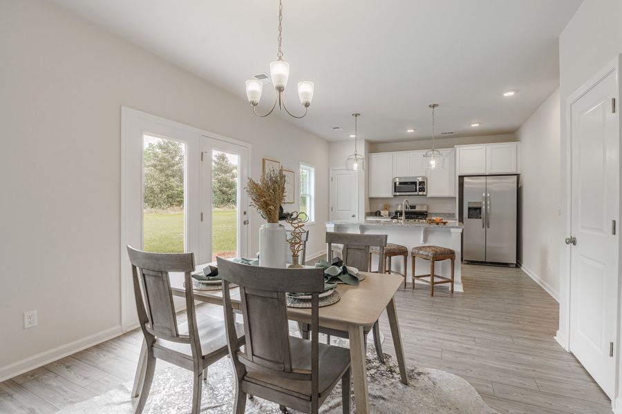 Representative furnished interior of a home built from the Adger by Hurricane Builders in Amber Hill, West Columbia (Image 12).