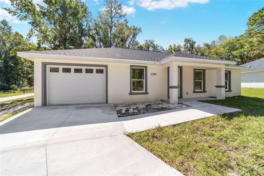 Exterior details and patio area of a home in , Ocala (Image 11). Exterior details and patio area of a home in , Ocala (Image 11).