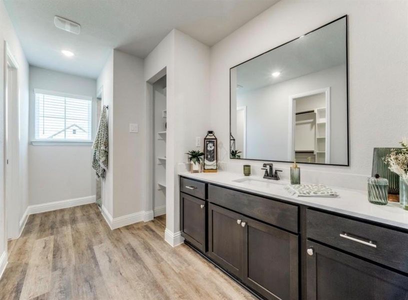 Furnished interior view inside a new home in , Sanger (Image 5).