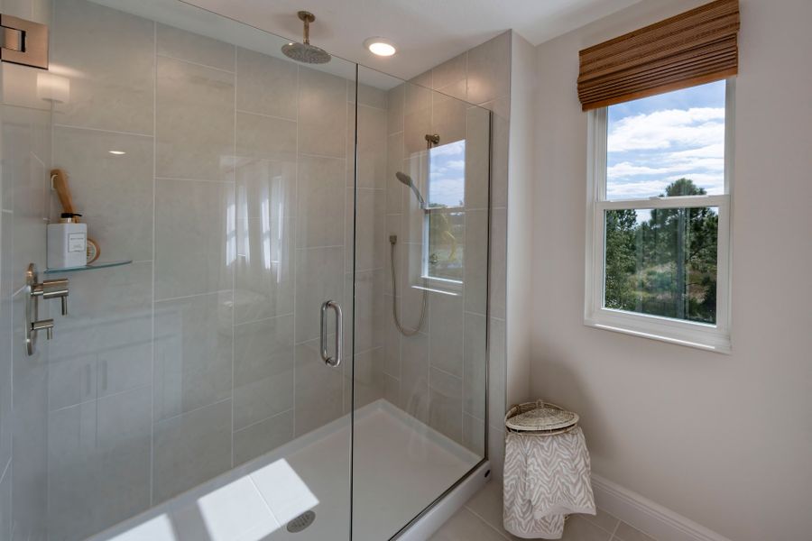 Sims primary bath Sims primary bath