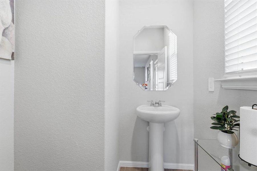 Image 27 of a home in . Image 27 of a home in .