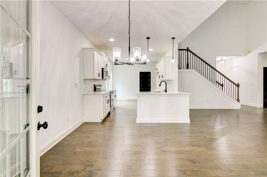 Image 75 of a home in .