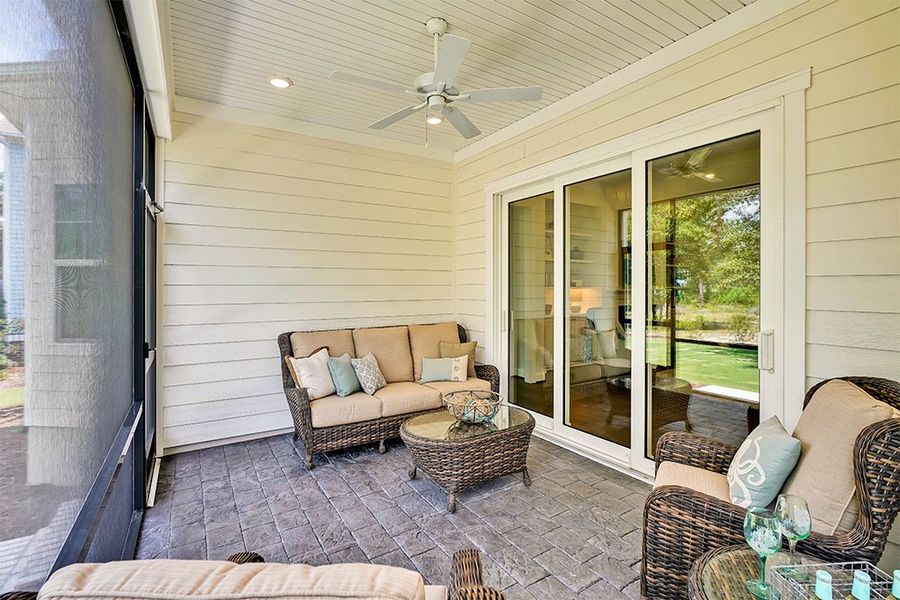 Charleston Harbor, Screened Loggia