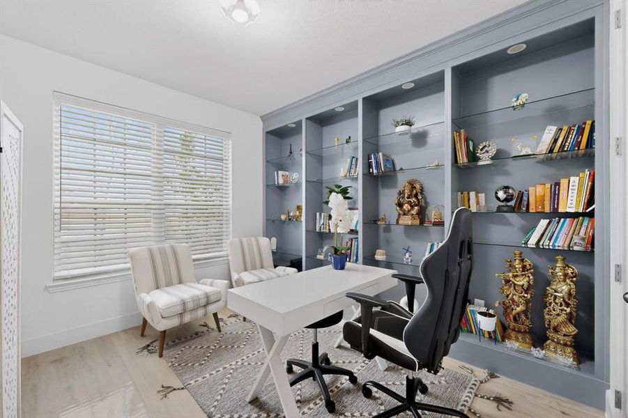 Furnished interior view inside a new home in , Celina (Image 29).