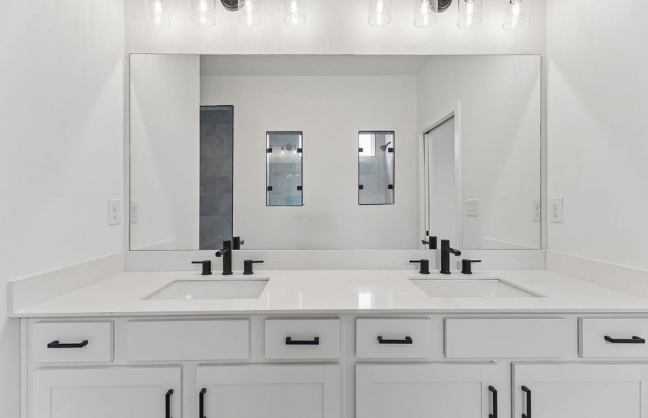 Representative furnished interior of a home built from the Mystique by Pulte Homes in Glenview Farms, Murfreesboro (Image 4).