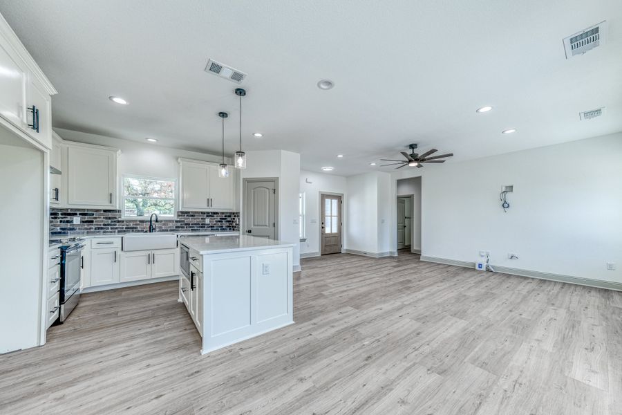 Image 132 representing the Lucas by Zeal Home Builders in Echo Grove, Poolville, TX.