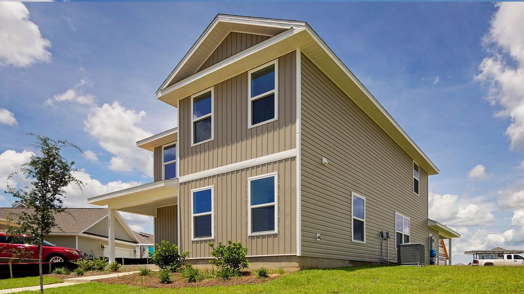 Image 28 of a home in Owl's Head East.