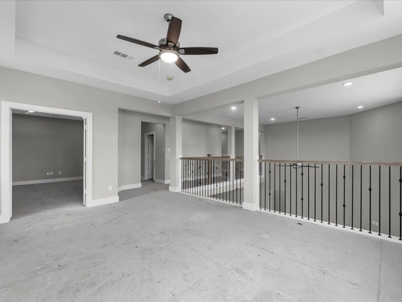 Spacious, unfurnished interior of a new home in Sienna 60’, Missouri City (Image 18). Spacious, unfurnished interior of a new home in Sienna 60’, Missouri City (Image 18).