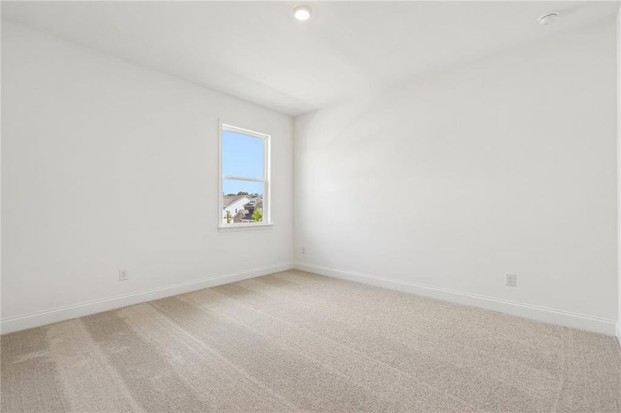 Spacious, unfurnished interior of a new home in Bennett Farm, Loganville (Image 32). Spacious, unfurnished interior of a new home in Bennett Farm, Loganville (Image 32).