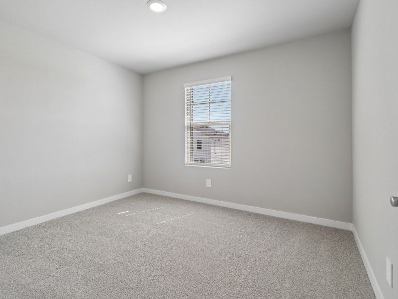 Spacious, unfurnished interior of a new home in Cibolo Hills West - Spring Series, Fort Worth (Image 21).