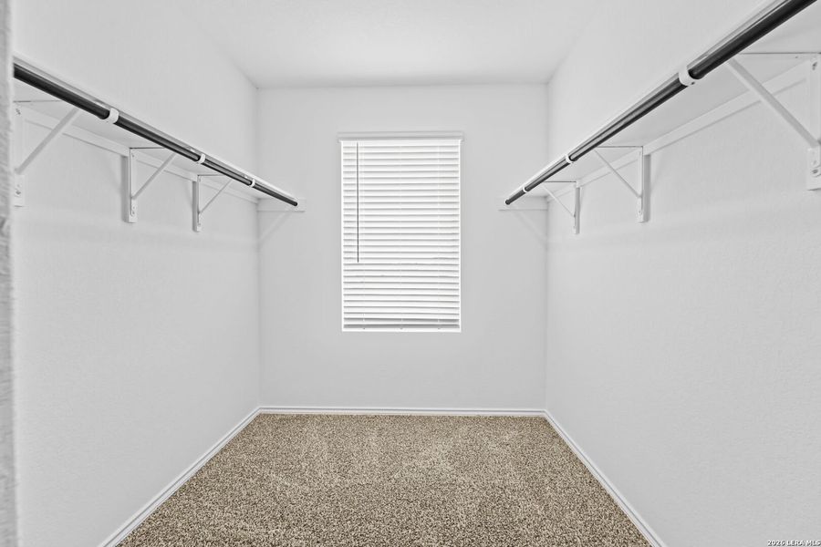Spacious, unfurnished interior of a new home in Preserve at Medina, Von Ormy (Image 19).