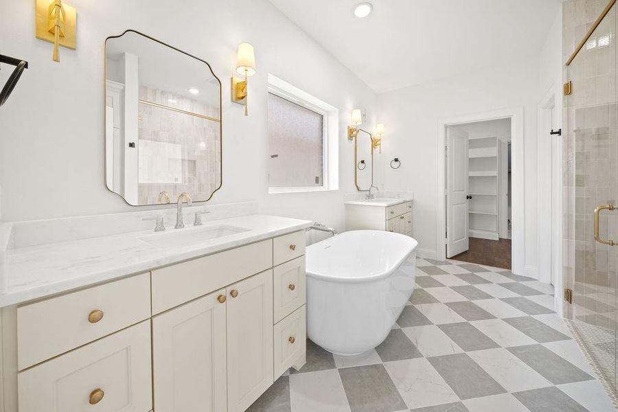 Furnished interior view inside a new home in , Tyler (Image 9).