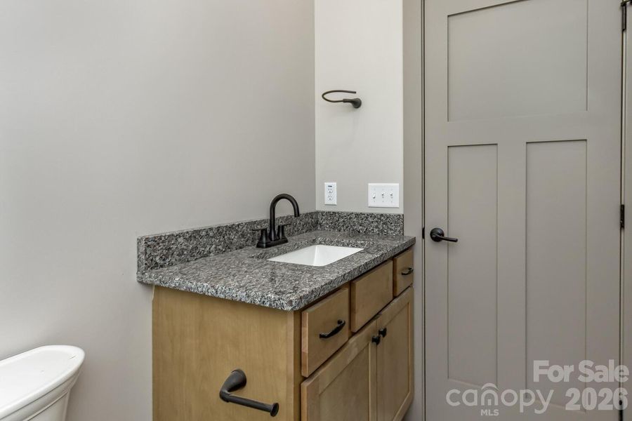 Image 15 of a home in .