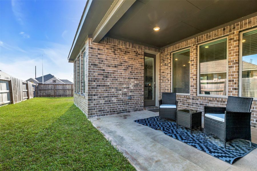 Exterior details and patio area of a home in , Baytown (Image 22).