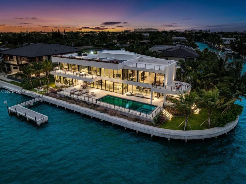 Image 70 of a home in . Image 70 of a home in .