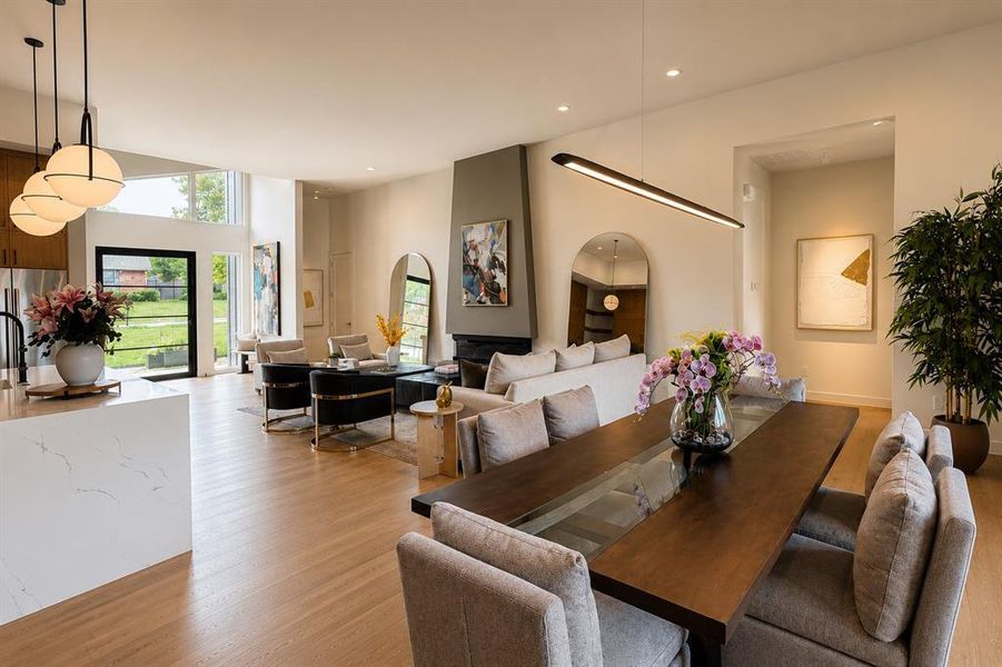 The conversation doesn't have to stop as chef and guest intermingle in the kitchen, dining, and living areas.
