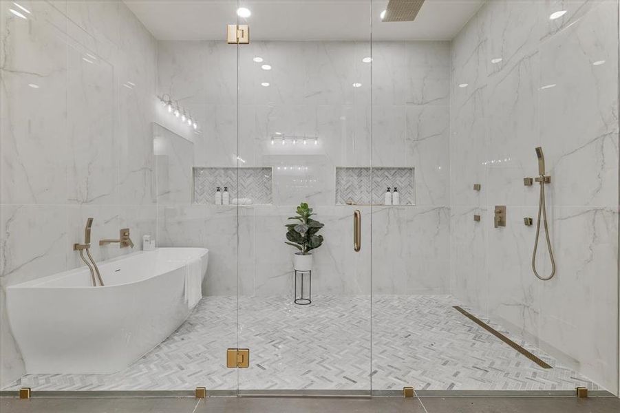 Furnished interior view inside a new home in , Southlake (Image 24).