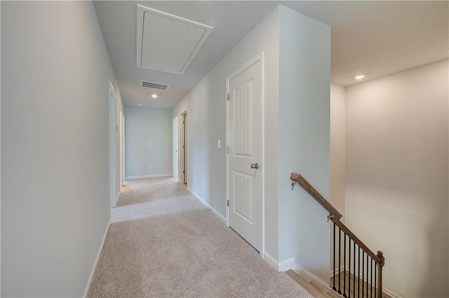 Spacious, unfurnished interior of a new home in Abbotts Crossing, Conyers (Image 26). Spacious, unfurnished interior of a new home in Abbotts Crossing, Conyers (Image 26).