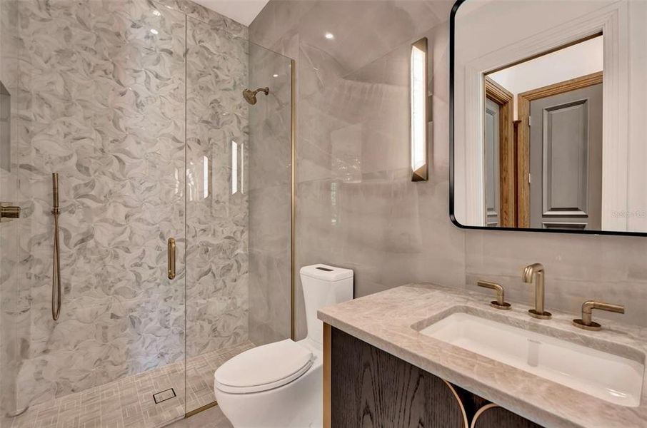 Furnished interior view inside a new home in , Winter Park (Image 50).