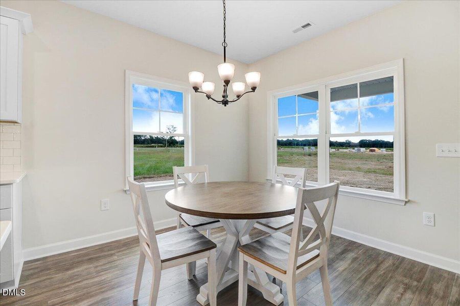 19-3725 Huntcliff Dr-19